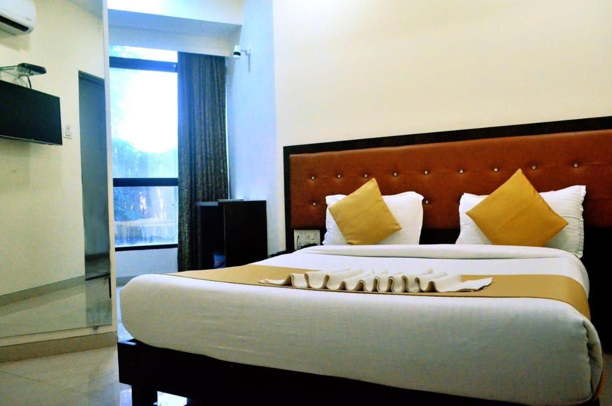 The Best Hotel Mumbai Exterior foto